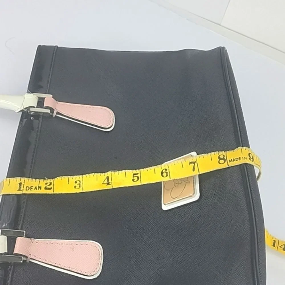 Guess Shoulder Bag‎